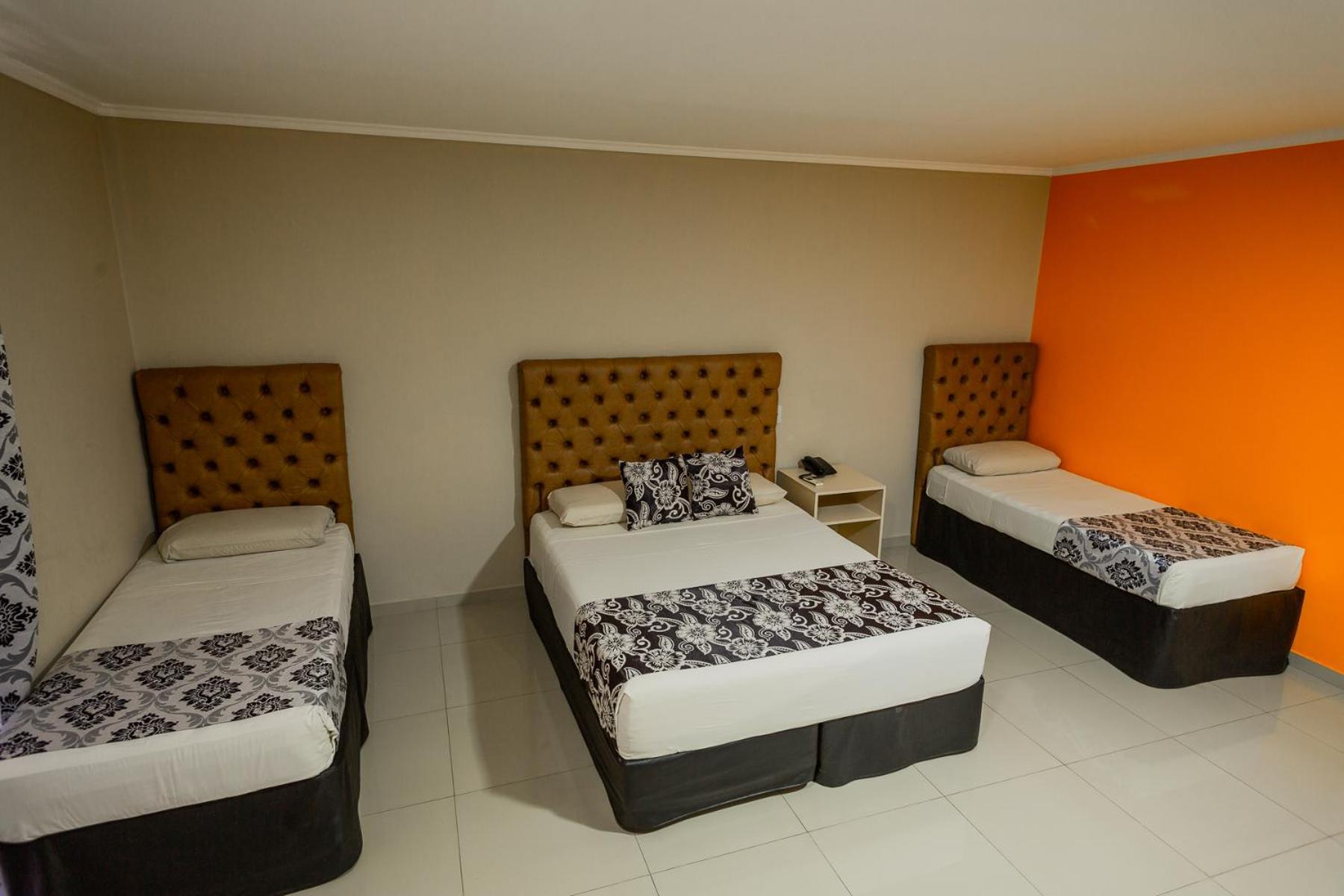 Hotel Yvera Cataratas Puerto Iguazú Buitenkant foto